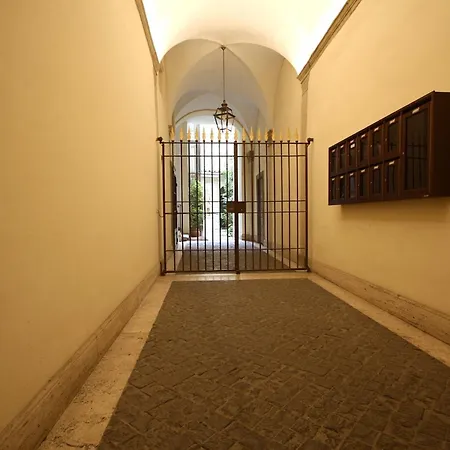Apartment Navona Terrace 2br House