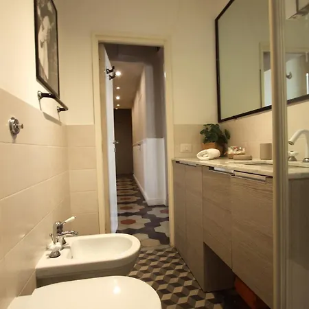 Navona Terrace 2br House Apartment Rome