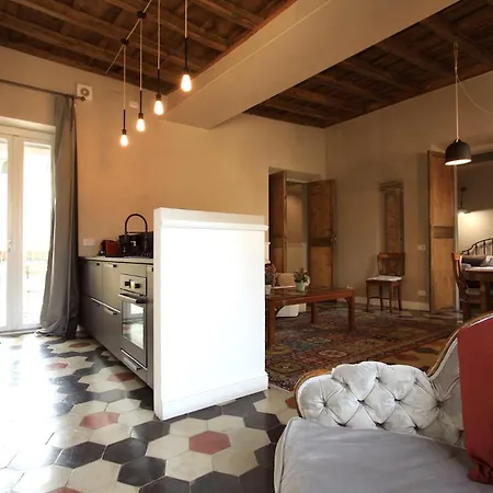 Navona Terrace 2br House *
