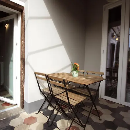 Navona Terrace 2br House Apartment *